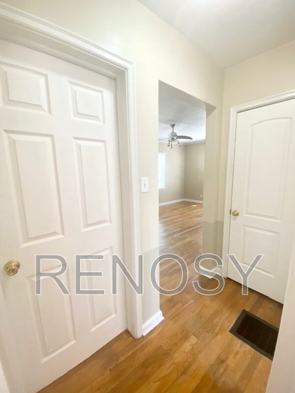 3942 57th St - Photo 3 of 36