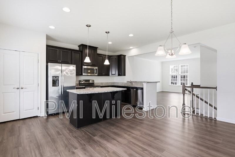 72 Norwood Dr - Photo 7 of 39