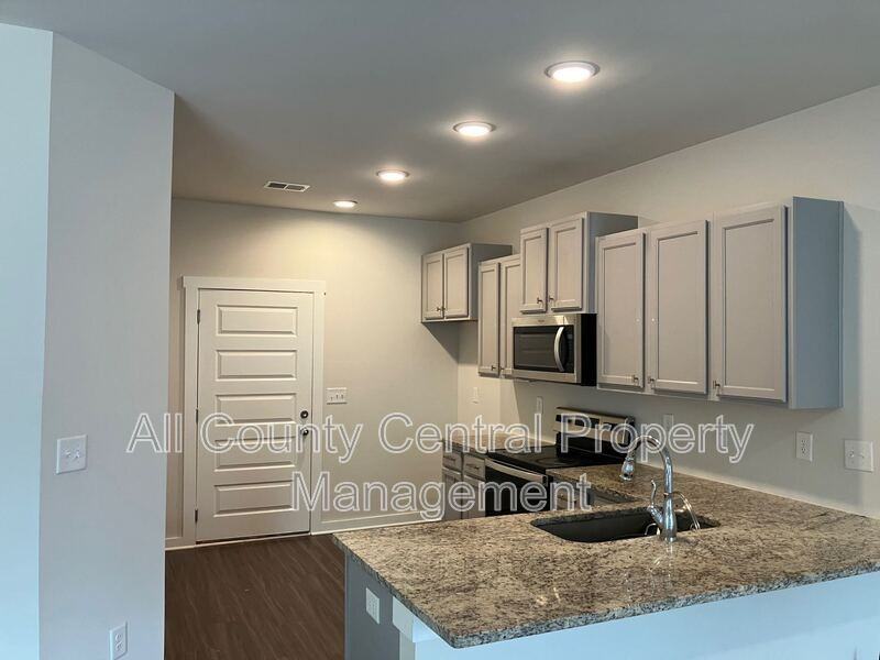 8209 Owen Park Dr - Photo 6 of 18