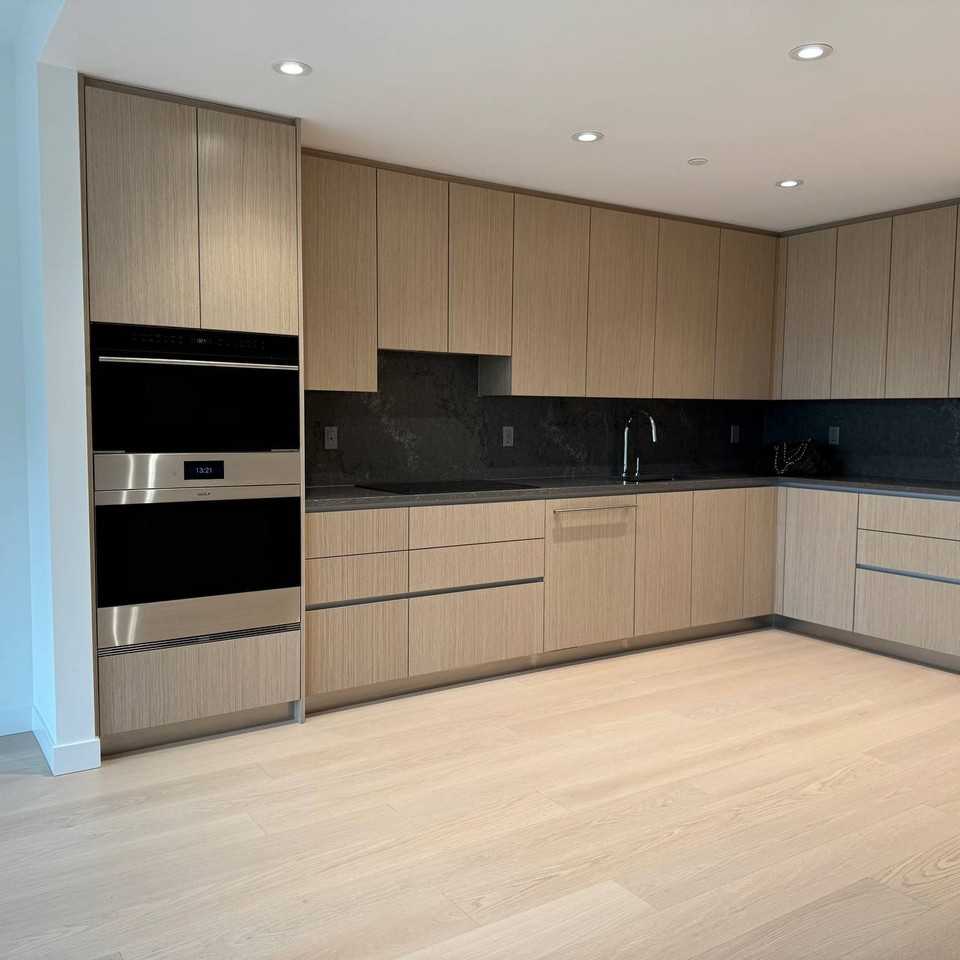 777 Harbourside Drive #508 - Photo 3 of 36