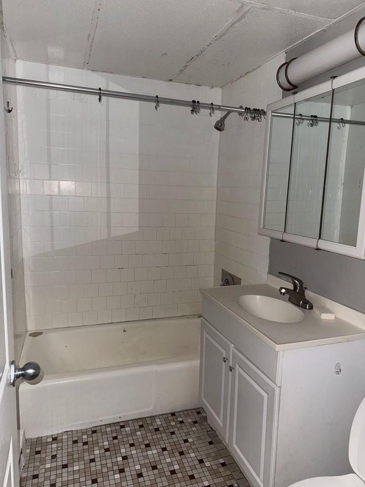 258 Union Ave - Photo 5 of 7