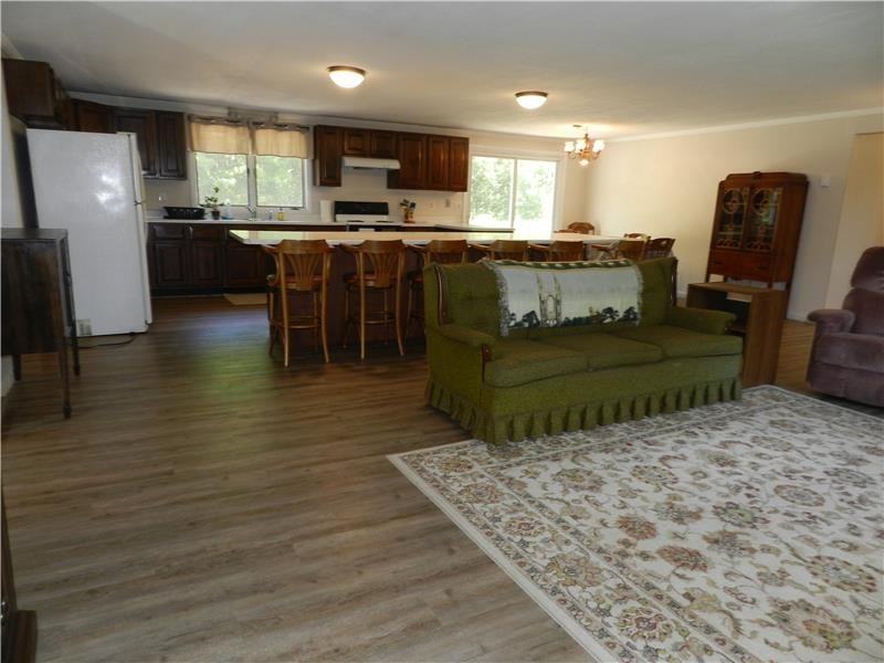 14281 Danenwald Rd - Photo 6 of 24