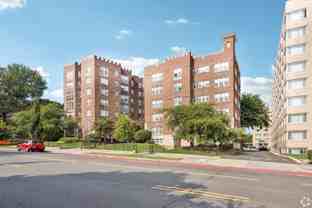 Oaklawn Apartments - Photo 1 of 1
