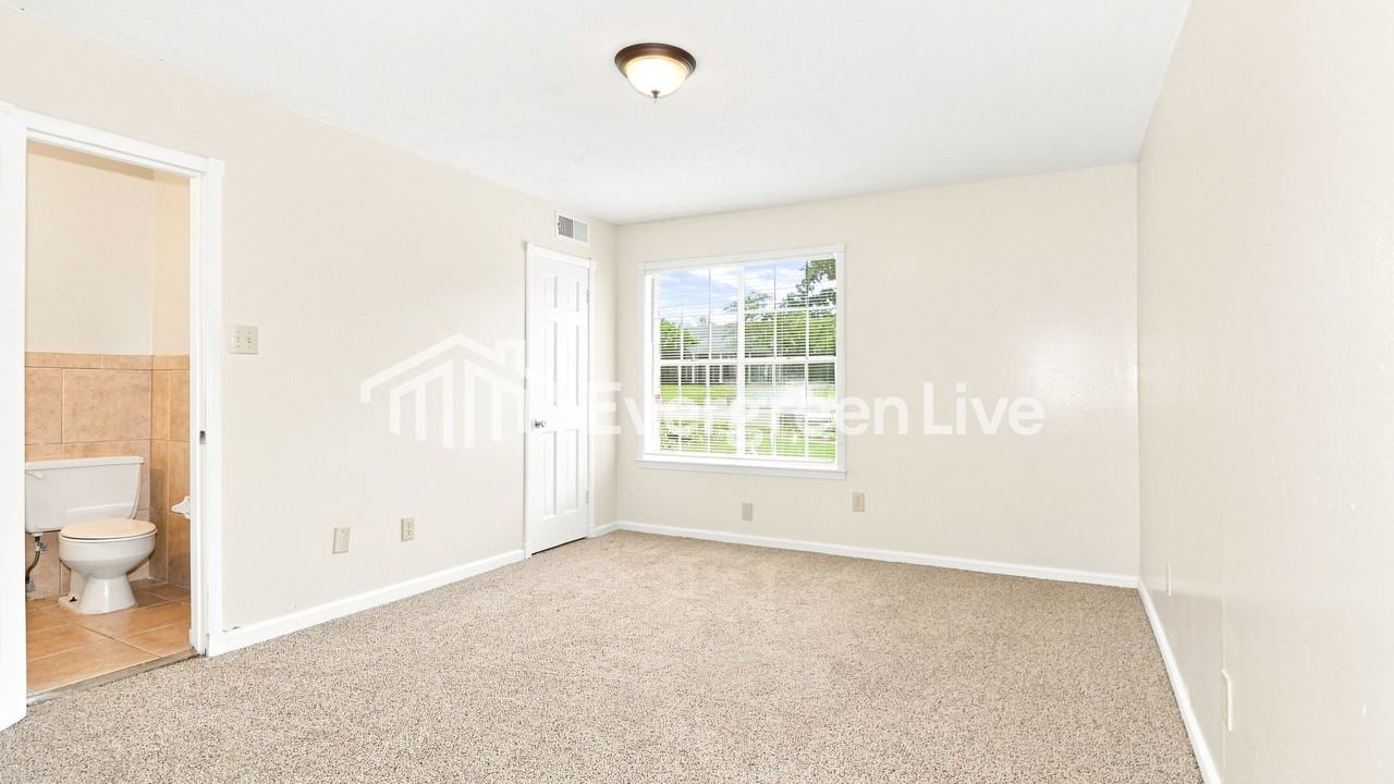 5830 Scottsdale Ave - Photo 4 of 15