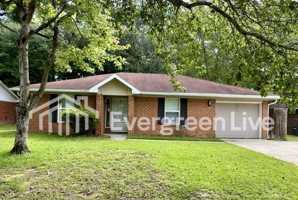 featured image of 115 Pembroke Ct