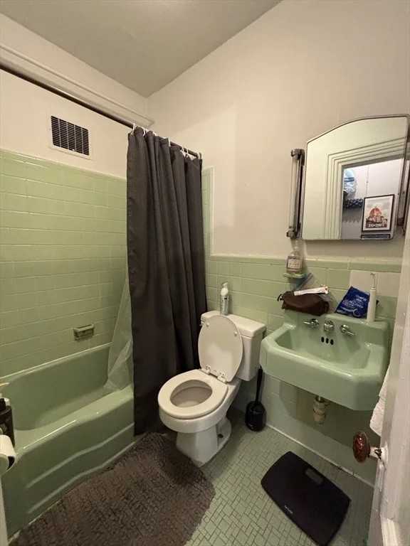 82 Charles St #4F - Photo 3 of 10