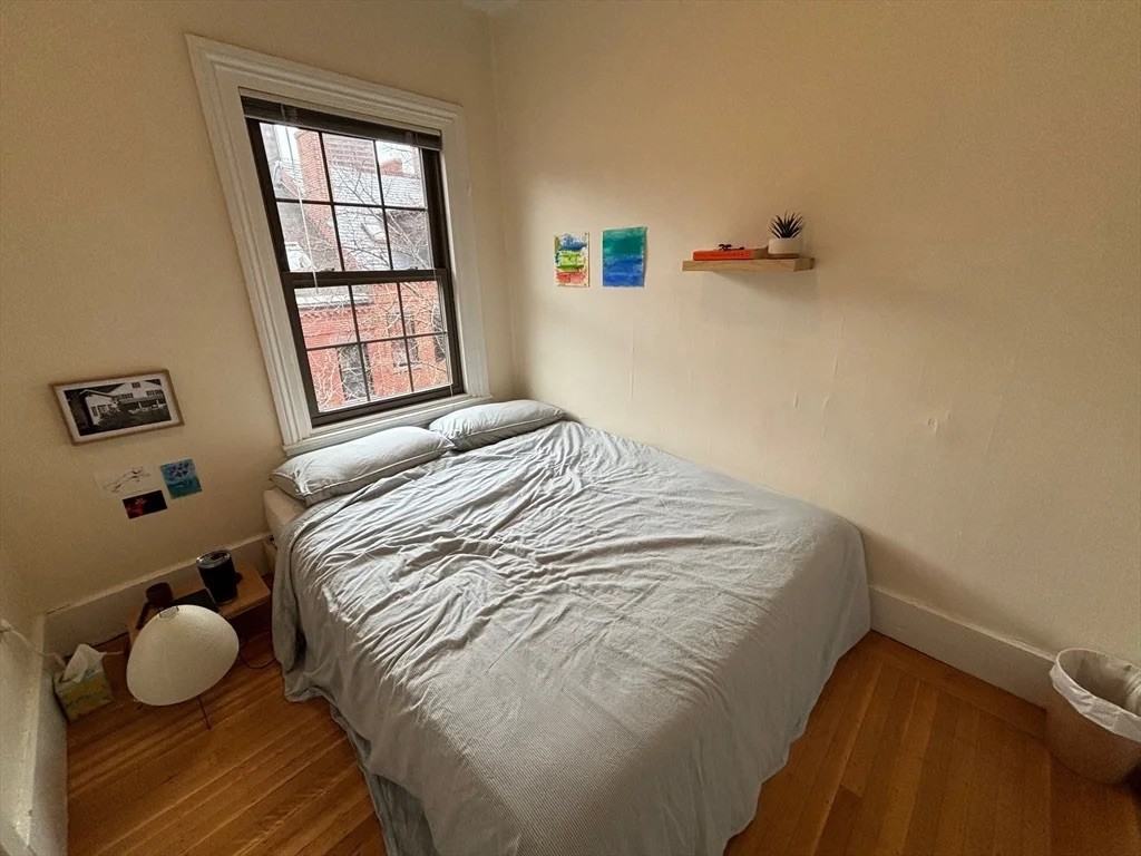 41 S Russell St #4 - Photo 4 of 14