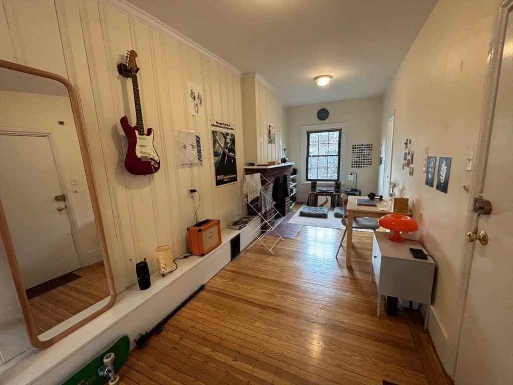 41 S Russell St #4 - Photo 6 of 14