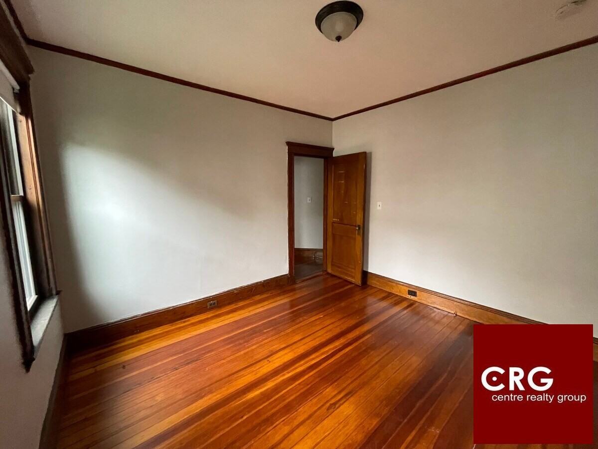 64 Adams St - Photo 3 of 6