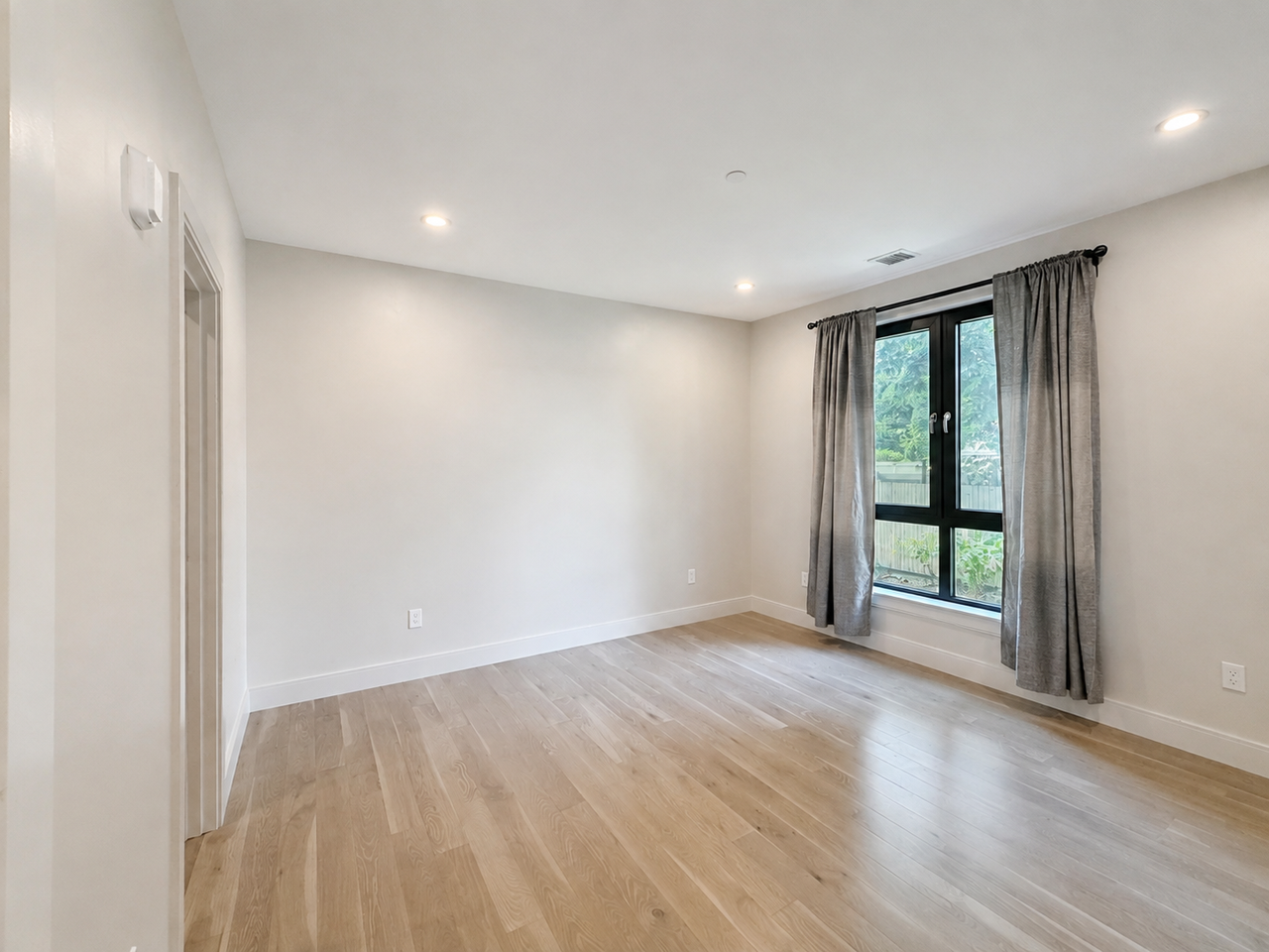 85 Myrtle St #107 - Photo 7 of 17