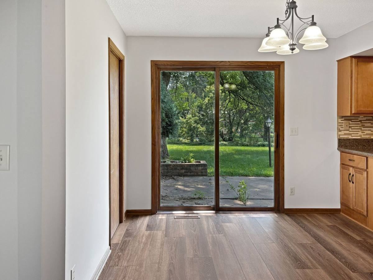 5801 W 99th St - Photo 6 of 10