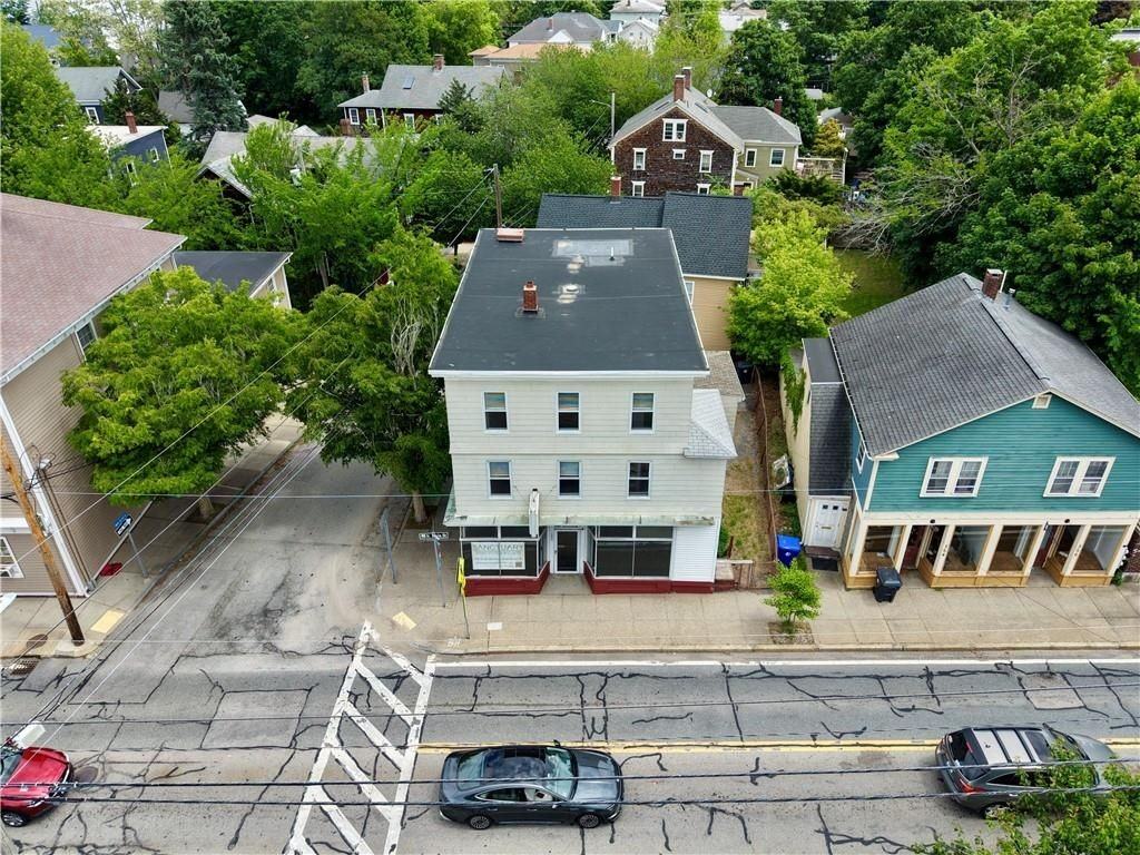 350 Main St ##3