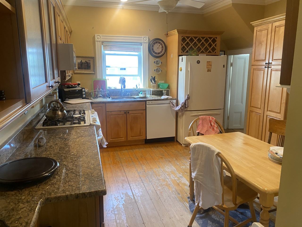 85 Boston Ave #2 - Photo 4 of 28