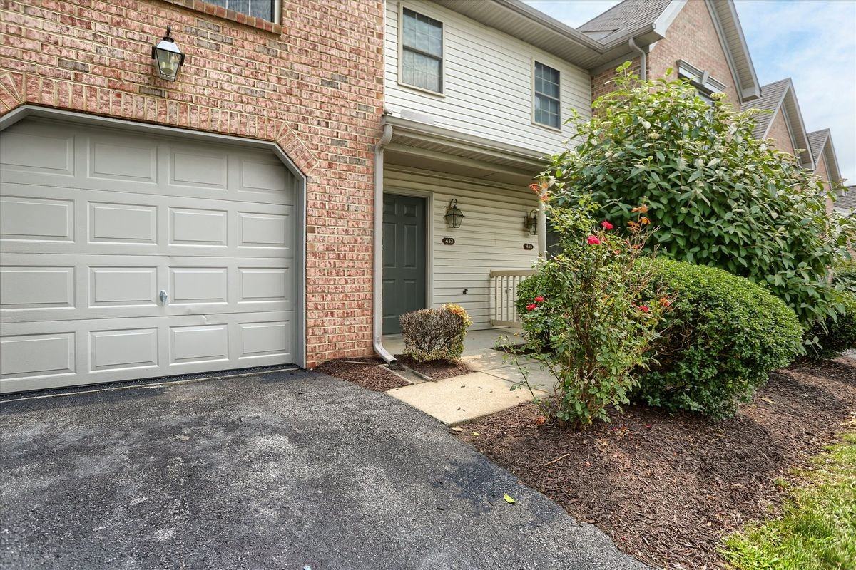 453 Waverly Woods Dr - Photo 4 of 27