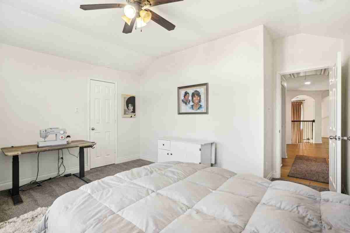 14 Carmel Chase Ct - Photo 2 of 50