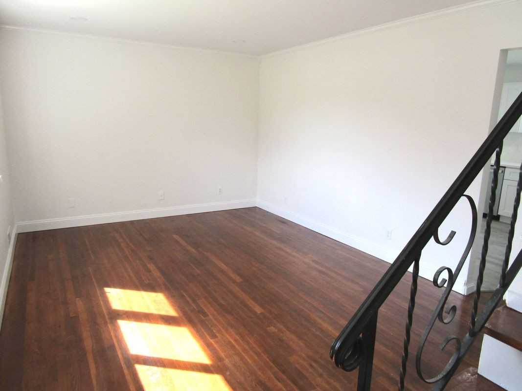 74 Brookhill Dr - Photo 2 of 10