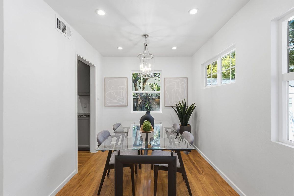 552 Nimitz Ave - Photo 5 of 19