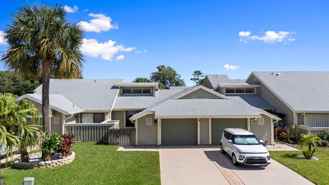 1431 Se Berwick Ct - Photo 1 of 1