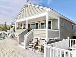 featured image of 28 Concord Ave ##2