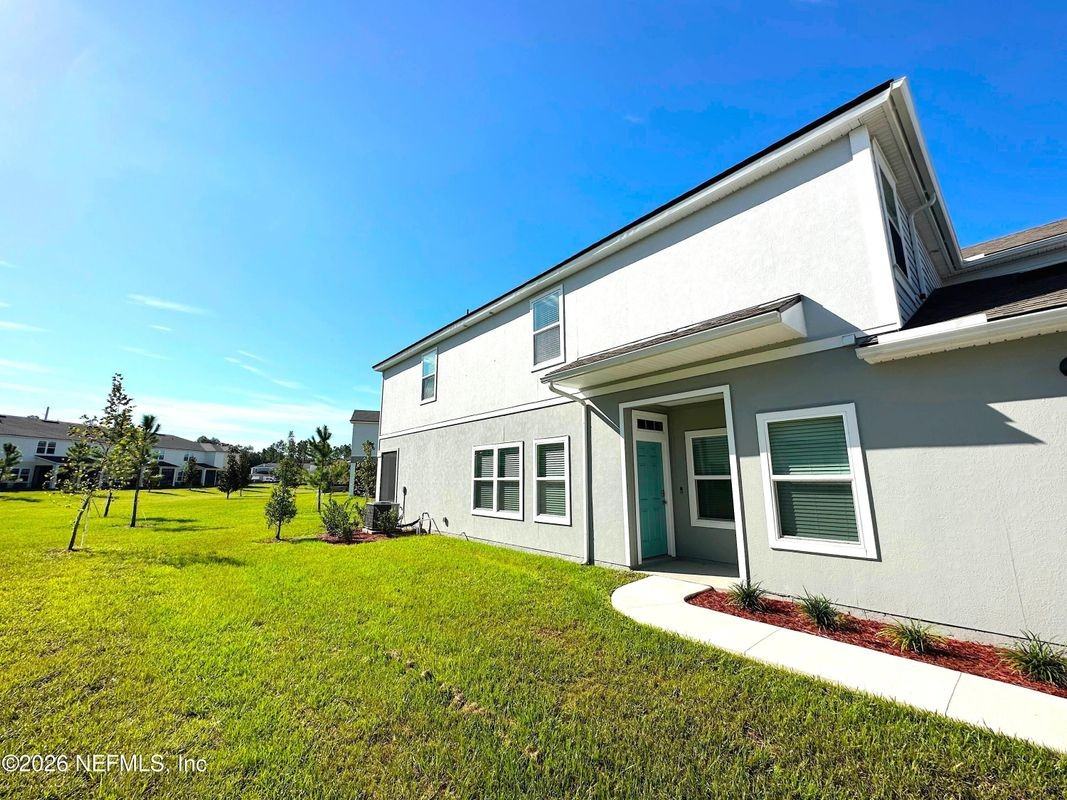 556 Coastline Way - Photo 3 of 23