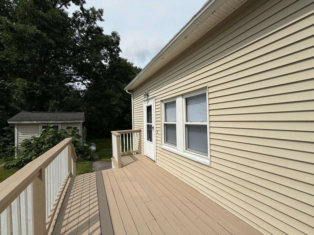 63 Middle Dunstable Rd - Photo 7 of 29