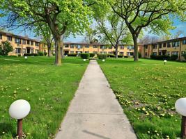 featured image of 2420 W 183rd St