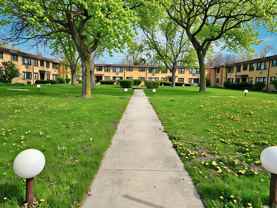 2420-30 W. 183rd Street - Photo 1 of 1