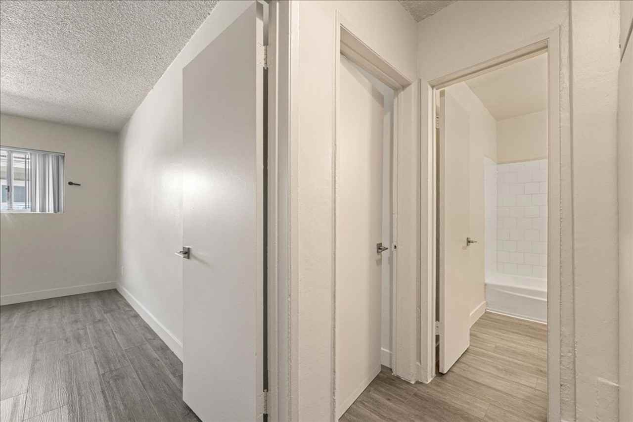 6119 Brynhurst Ave - Photo 6 of 21