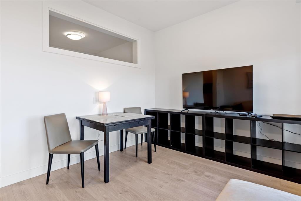 1930 Starling Drive #206 - Photo 6 of 24