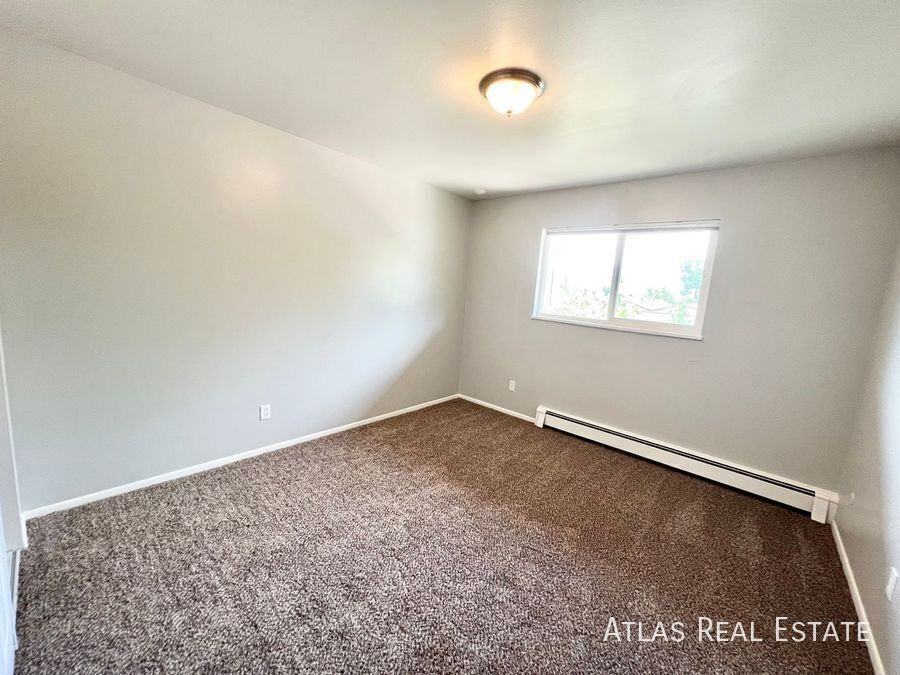 1134 Westmoreland Road - Photo 3 of 24