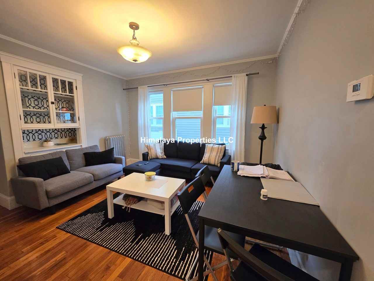 17 Frederick Ave - Photo 5 of 9