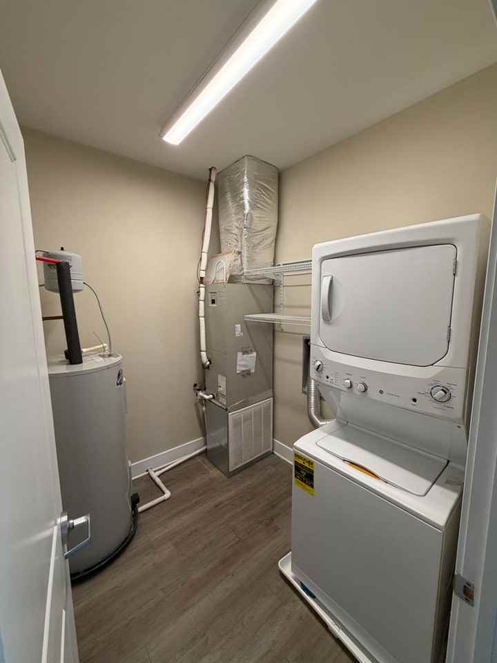 421 W King St #4 - Photo 6 of 14