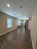 featured image of 421 W King St #4