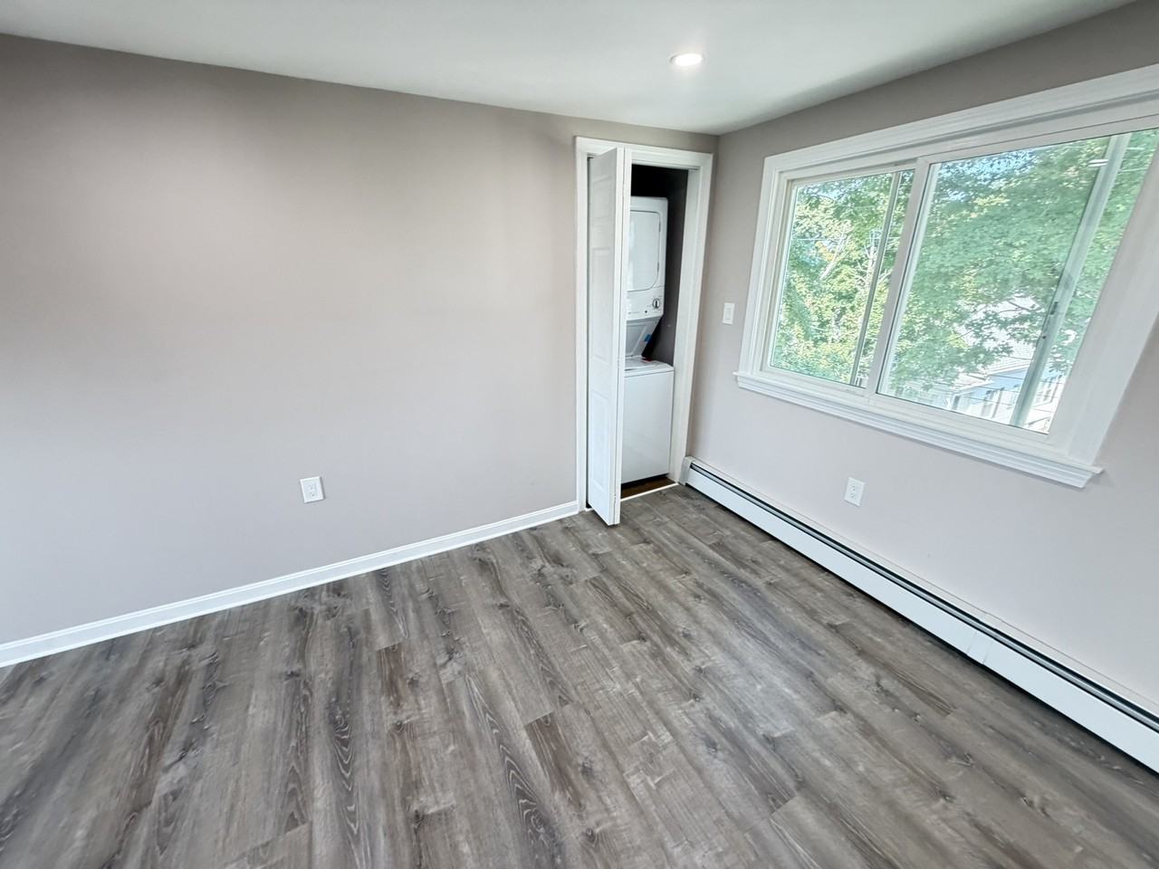 1 James St #2 - Photo 3 of 10