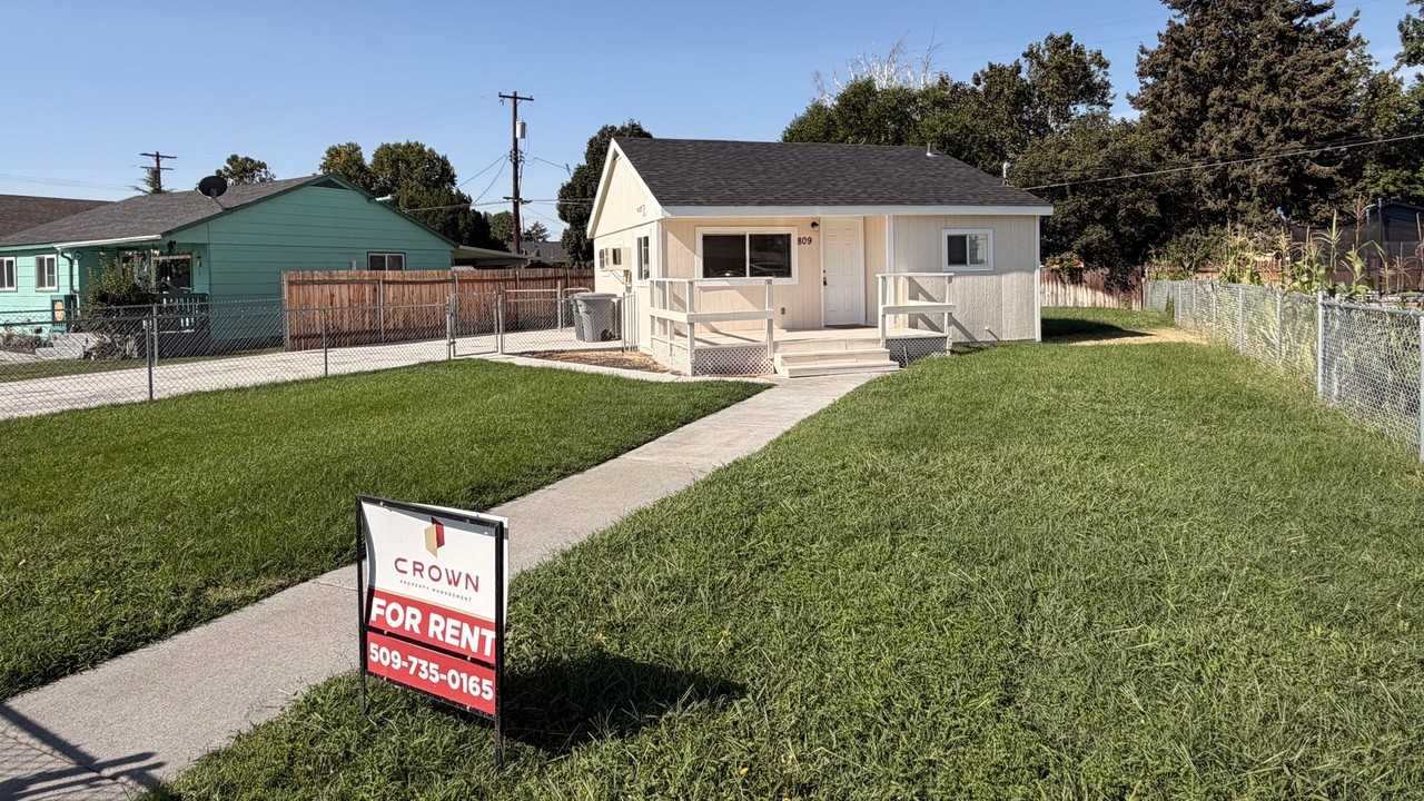 809 Willard Ave