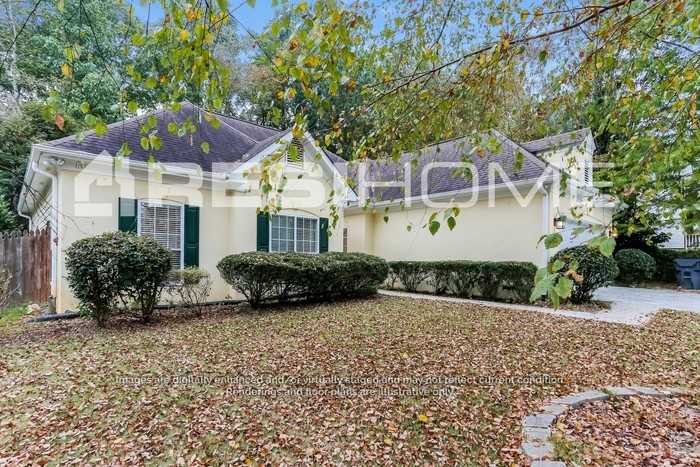 210 Foster Trace Dr - Photo 2 of 17