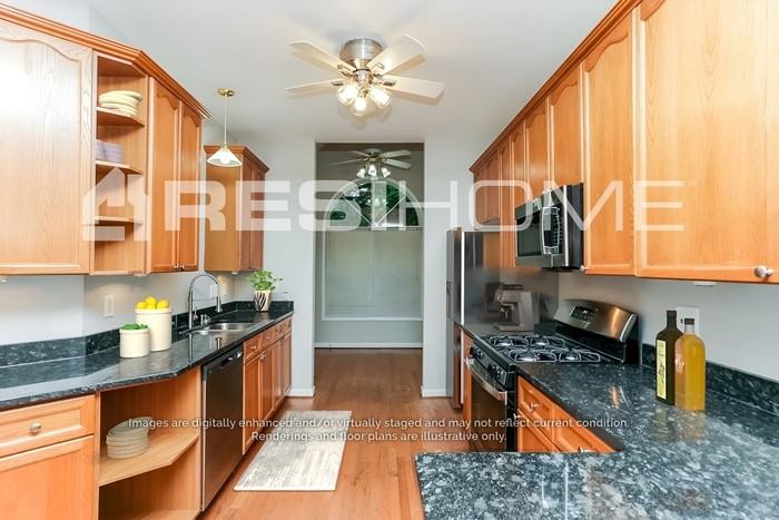 210 Foster Trace Dr - Photo 3 of 17