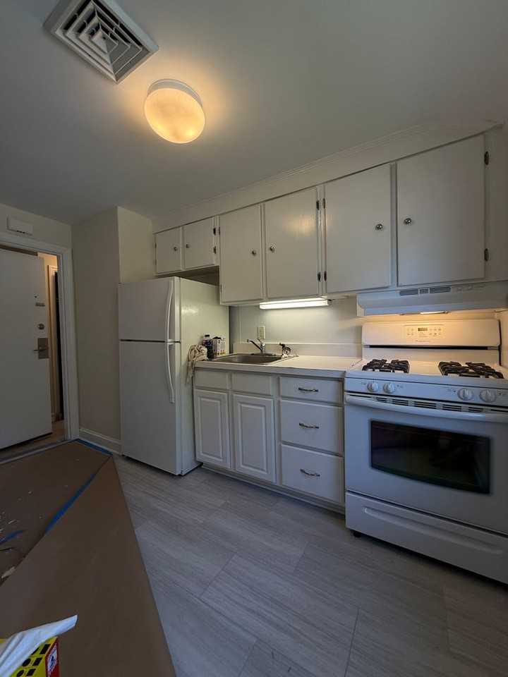212 Manheim Ave - Photo 7 of 12