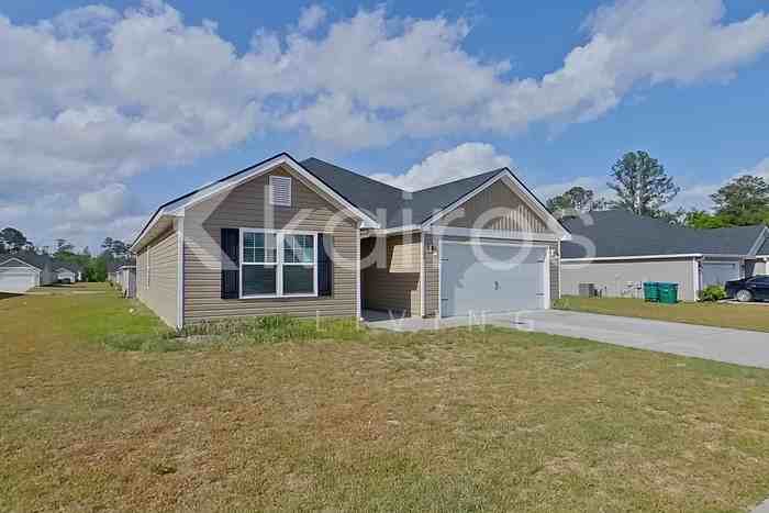 104 Saint Matthew Way - Photo 2 of 24