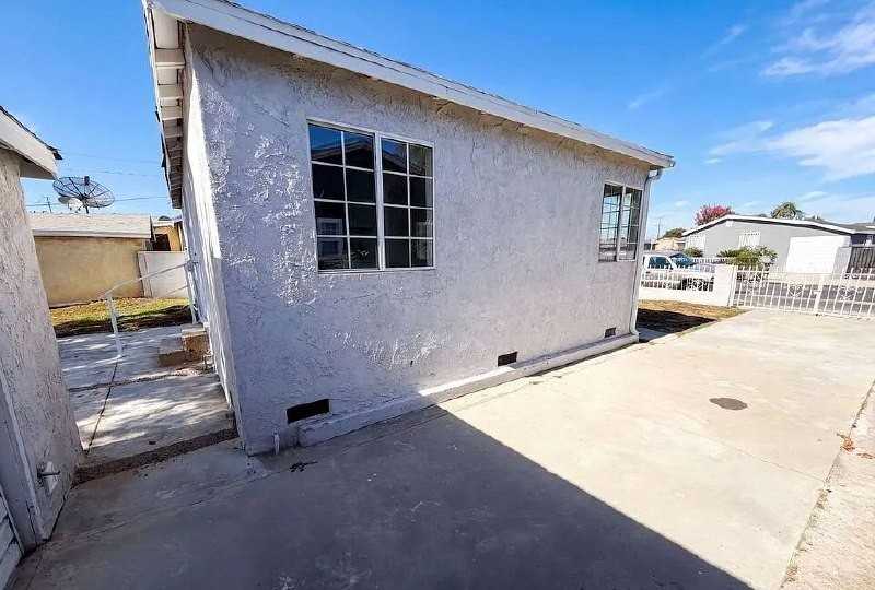 16502 South Cuzco Avenue #1 - Photo 6 of 17