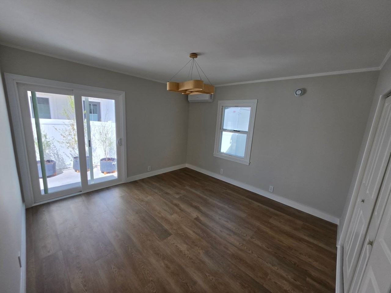 8109 Holy Cross Pl - Photo 6 of 10