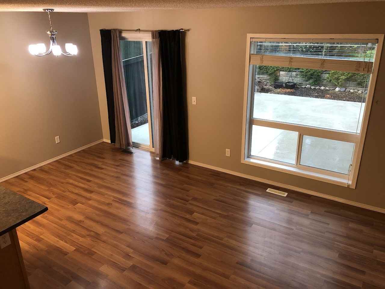63 Vaughn Ave - Photo 6 of 29