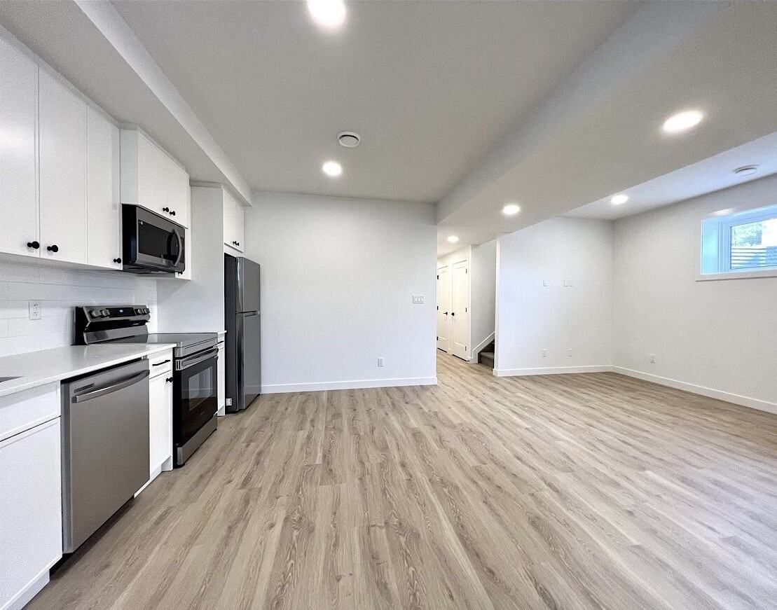 Podersky Pl Sw - Photo 5 of 14