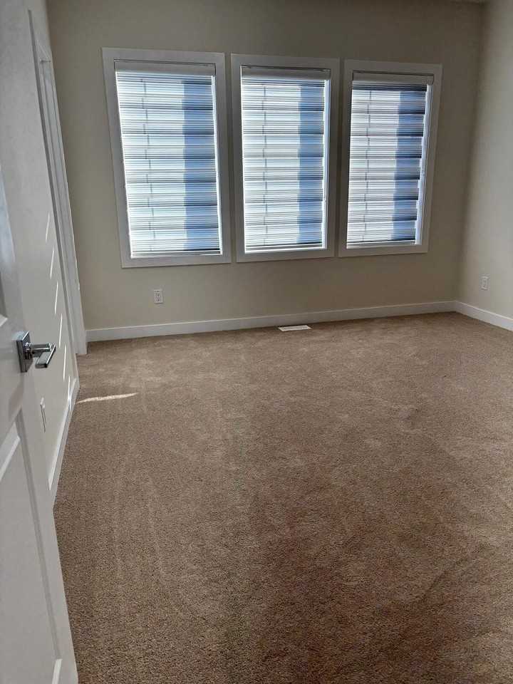 20968 20 Ave Nw - Photo 4 of 27