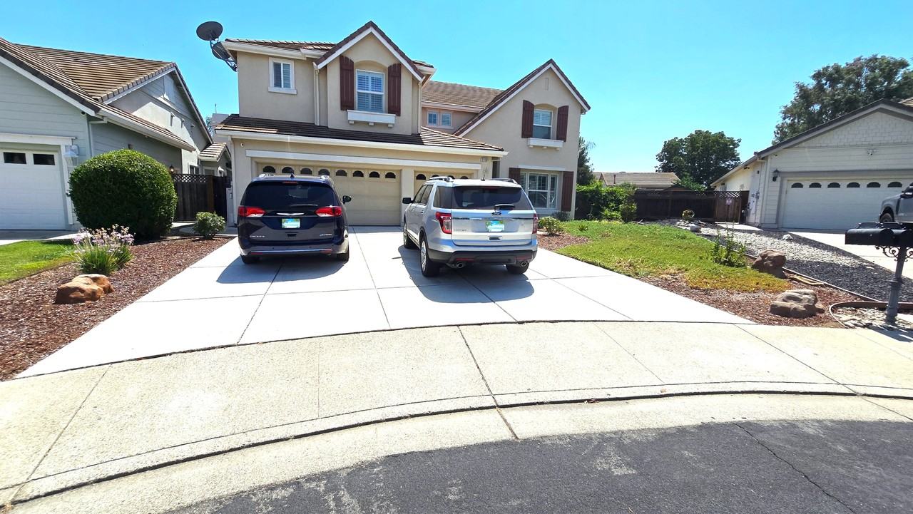 2928 Simba Pl #NA - Photo 2 of 36