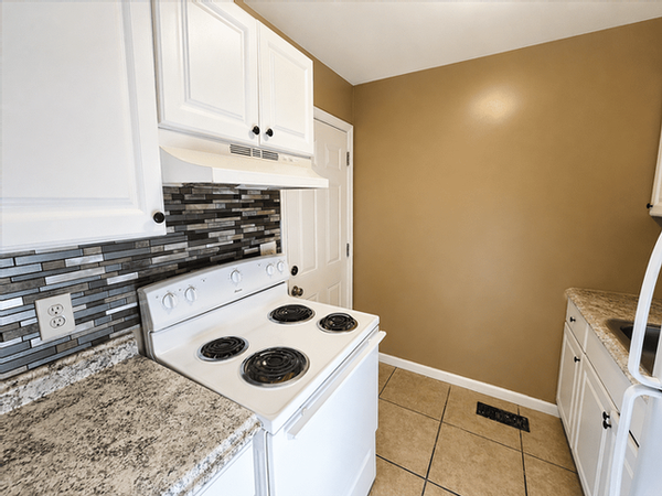 4325 Fair Oaks Rd #4 - Photo 3 of 14