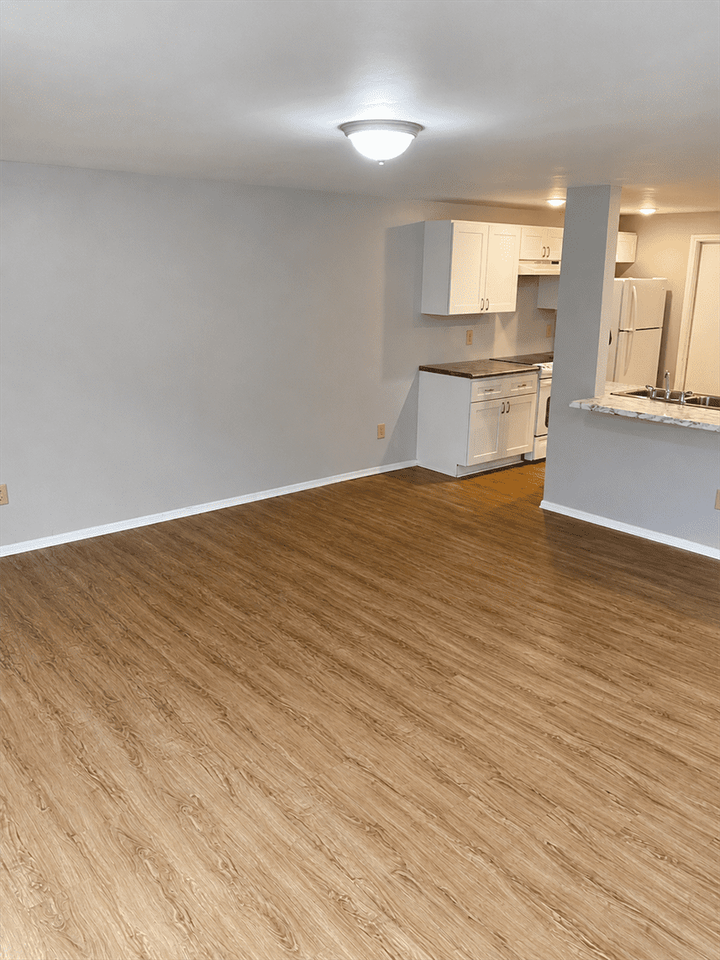 2273 Nutmeg Ct #NA - Photo 4 of 10