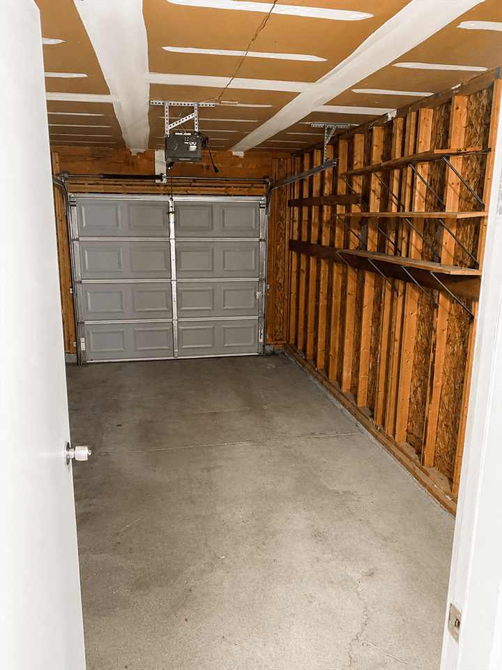 2273 Nutmeg Ct #NA - Photo 6 of 10