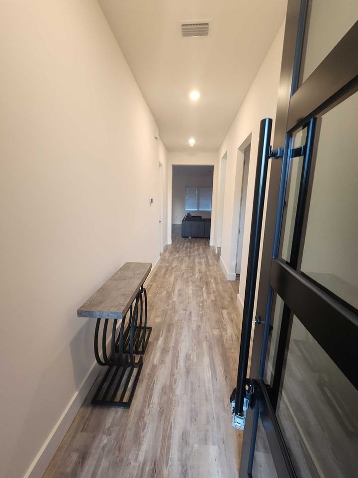 3615 W Anderson Ave #NA - Photo 3 of 22