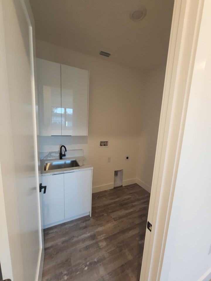 3615 W Anderson Ave #NA - Photo 6 of 22